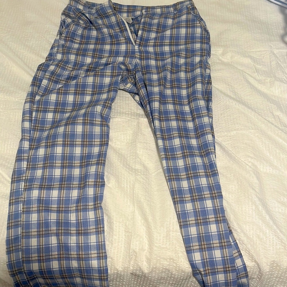 Full Tilt size: Medium trousers